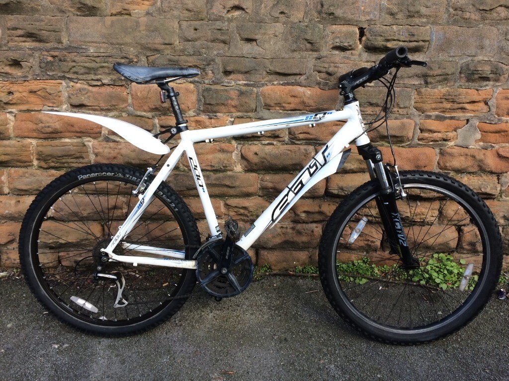 felt q200 mountain bike